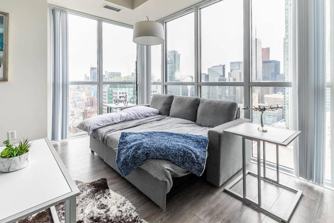Stunning Views Of Downtown - Luxury High Rise With King Bed! Villa Toronto Luaran gambar