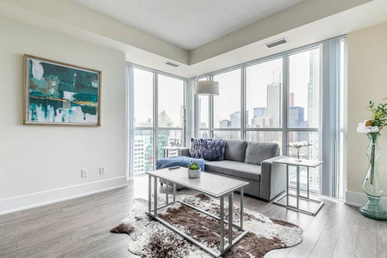Stunning Views Of Downtown - Luxury High Rise With King Bed! Villa Toronto Luaran gambar